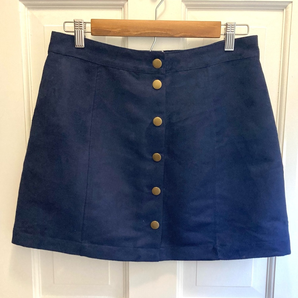 Old Navy blue suede snap-front mini skirt